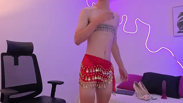 Sam Clark online show from November 16, 2:17 am