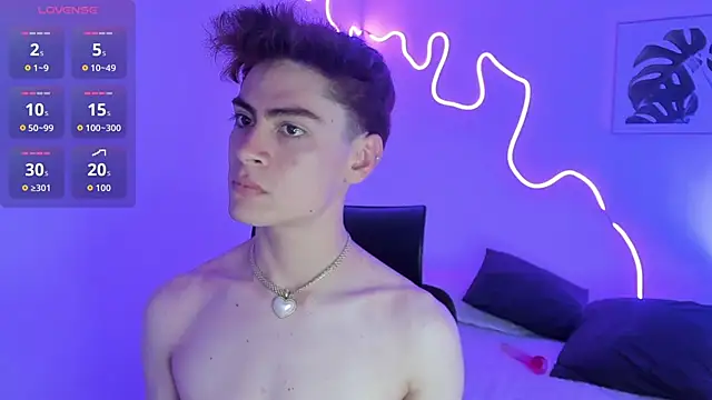 Sam Clark online show from November 29, 10:57 pm