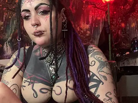 Snapshot of nyxvelon chatting on January 14, 10:58 pm nyxvelon online show from January 14, 10:58 pm