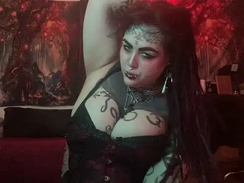 Snapshot of nyxvelon chatting on April 4, 12:09 am nyxvelon online show from April 4, 12:09 am