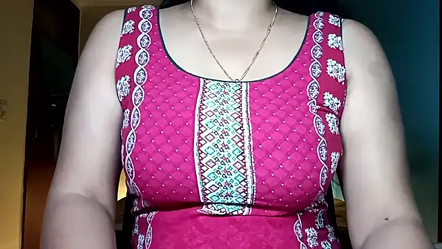 horny milf couple online show from June 11, 2:53 am