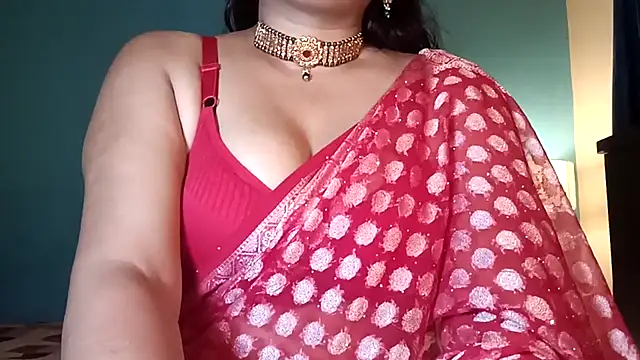 horny milf couple online show from July 18, 3:38 pm