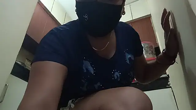 horny milf couple online show from July 19, 4:54 pm