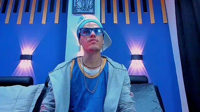 imsammytop online show from October 30, 11:11 am