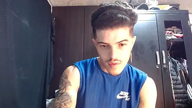 imsammytop online show from November 10, 9:41 am