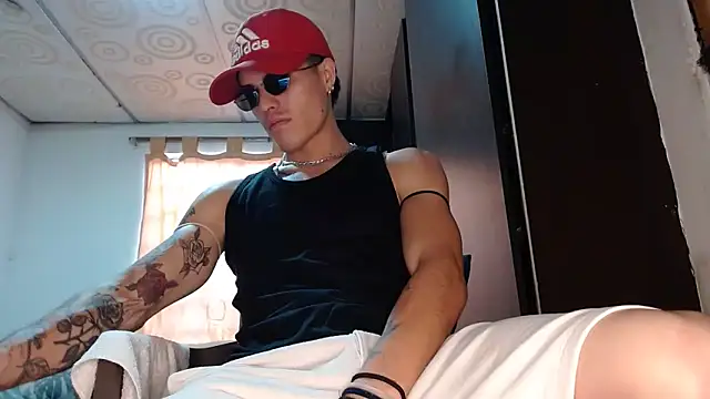 imsammytop online show from March 22, 1:14 pm