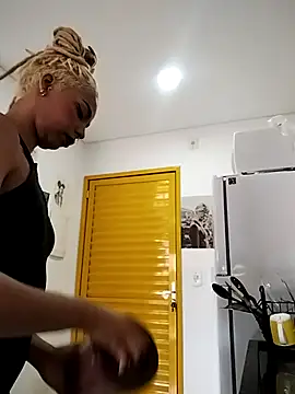 Helenoir online show from July 29, 2:48 pm