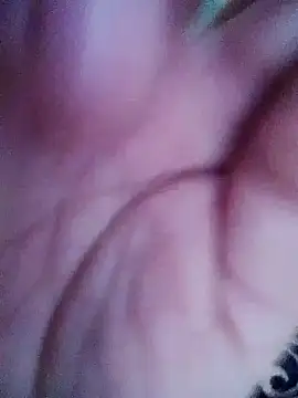 Snapshot of LusiyaGold5 chatting on November 7, 8:25 am LusiyaGold5 online show from November 7, 8:25 am