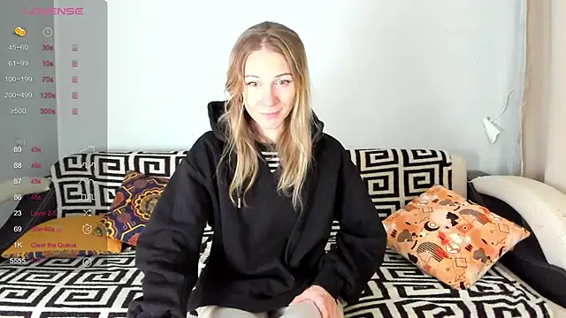 Snapshot of Amalia_Mio chatting on November 11, 7:41 am Amalia Mio online show from November 11, 7:41 am