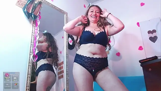 Snapshot of Sahory_dreams chatting on March 6, 2:57 pm Sahory dreams online show from March 6, 2:57 pm