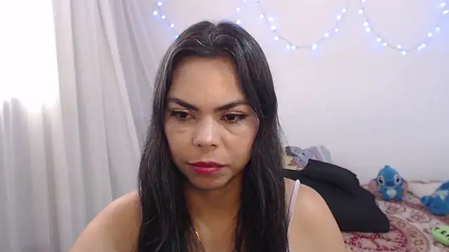 ms megan shadow online show from July 29, 8:29 pm