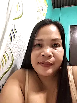 Snapshot of shyhotpinay_32 chatting on October 29, 1:46 pm shyhotpinay 32 online show from October 29, 1:46 pm