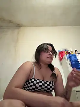 Jaykel a online show from March 12, 9:21 pm