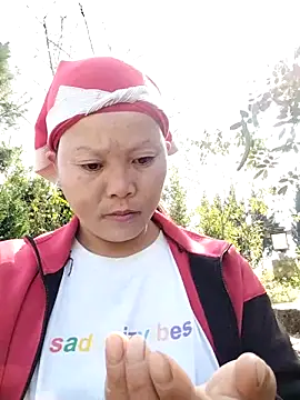 Snapshot of sumaybae chatting on December 1, 5:12 am sumaybae online show from December 1, 5:12 am