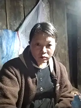 Snapshot of sumaybae chatting on December 5, 8:27 pm sumaybae online show from December 5, 8:27 pm