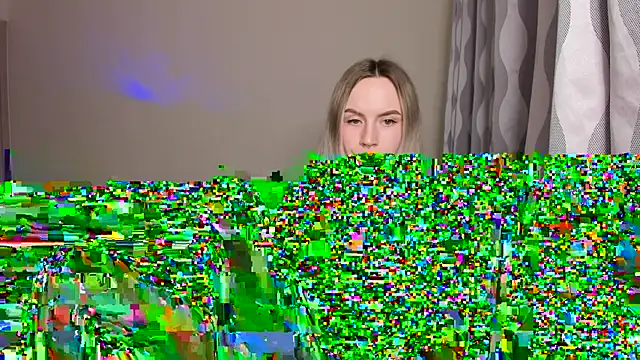 Snapshot of hello_kittyyk chatting on March 29, 7:25 pm hello kittyyk online show from March 29, 7:25 pm