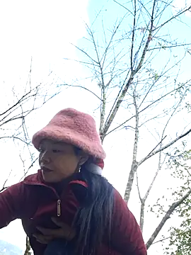 miomio-12 online show from October 27, 2:26 am