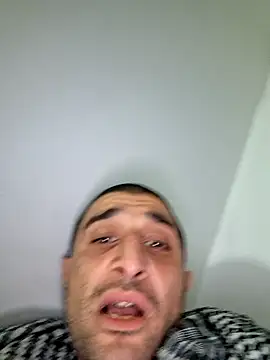 Snapshot of tntntm777 chatting on October 10, 8:57 am tntntm777 online show from October 10, 8:57 am