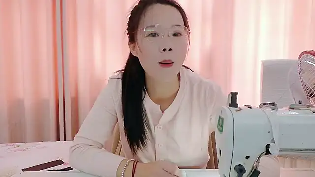 CCOO520 online show from October 26, 6:08 am