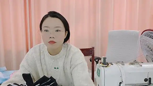 CCOO520 online show from October 29, 7:43 am