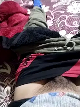 Snapshot of veintitres23 chatting on November 15, 8:00 am veintitres23 online show from November 15, 8:00 am