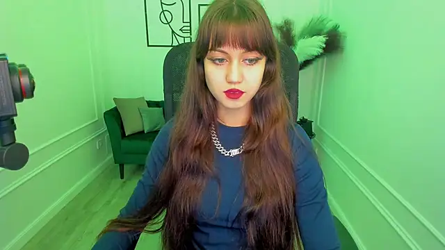 TiffanyYounge online show from November 7, 12:38 pm