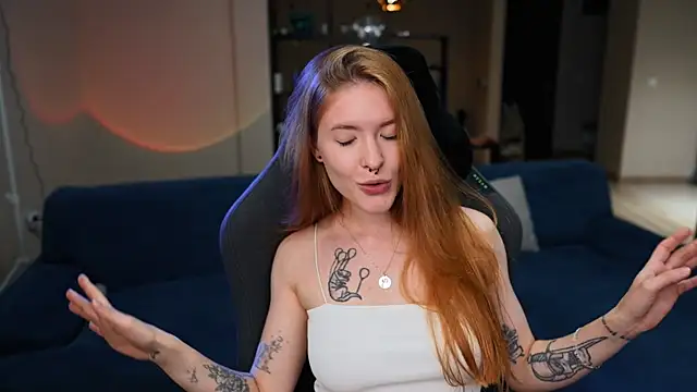 SsonicPorn online show from October 5, 3:10 pm