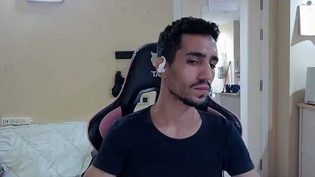 Snapshot of junokun22 chatting on November 6, 7:04 pm junokun22 online show from November 6, 7:04 pm