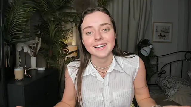 ThelmaJusto online show from November 2, 2:19 pm