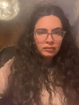 luciamaria01 online show from October 10, 4:39 pm