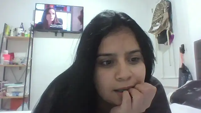 AbbyHott02 online show from October 4, 6:50 pm