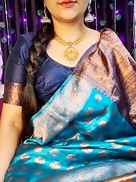 Snapshot of traditional_Jaanvi chatting on March 19, 1:59 pm traditional Jaanvi online show from March 19, 1:59 pm