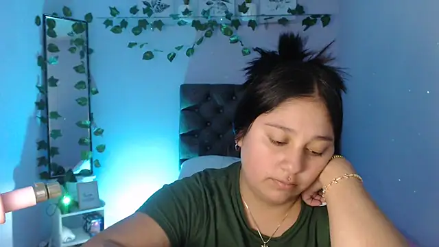 Snapshot of KOREN_JALAA chatting on February 11, 5:50 pm KOREN JALAA online show from February 11, 5:50 pm