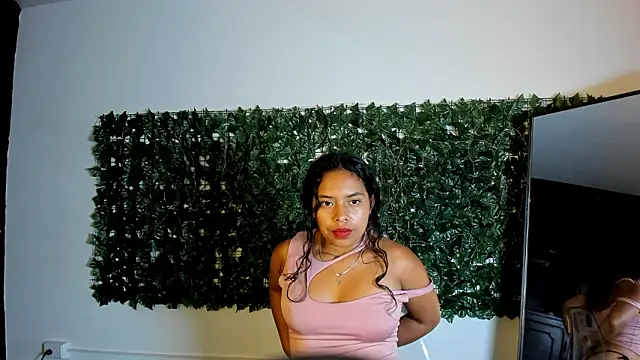 Amayavaldes online show from March 8, 2:10 pm