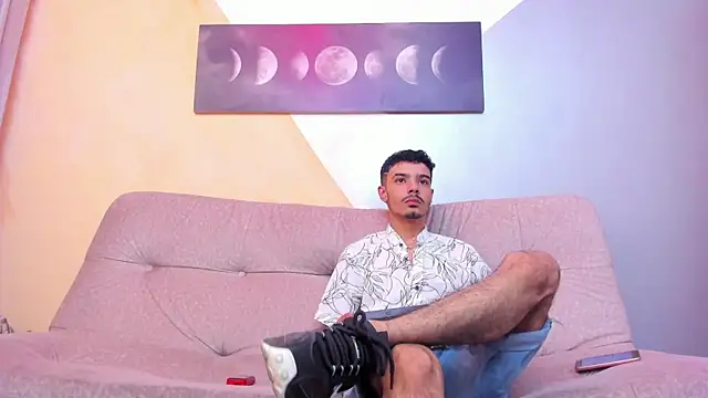 Timothe Evans online show from October 7, 8:39 pm