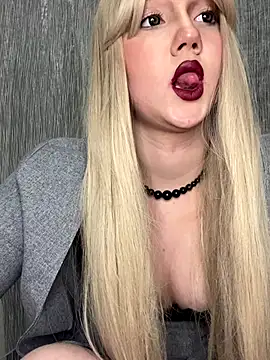 Darling Bri  online show from November 9, 4:16 pm