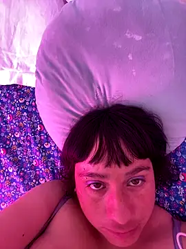 gatitaplop online show from December 18, 2:12 pm