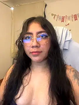 LoveLyy- online show from October 5, 2:26 pm