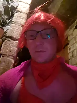 Snapshot of MeskaKurwa1988 chatting on November 4, 11:15 pm MeskaKurwa1988 online show from November 4, 11:15 pm