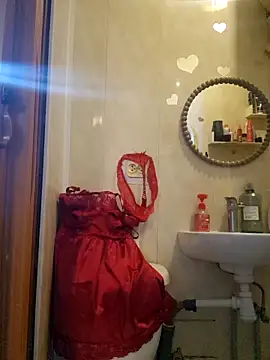 Snapshot of MeskaKurwa1988 chatting on February 7, 4:43 pm MeskaKurwa1988 online show from February 7, 4:43 pm