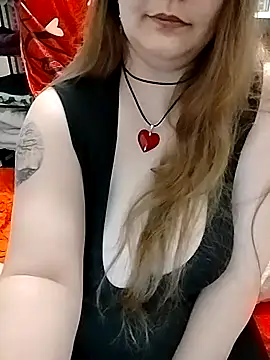 AugustRayn online show from February 11, 2:49 am