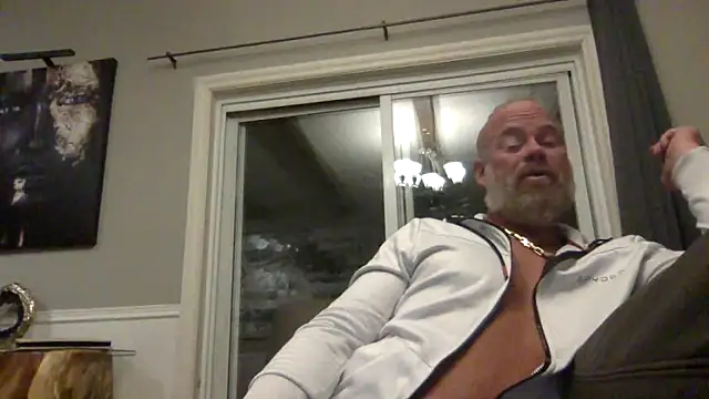 Snapshot of Muscledick40 chatting on February 2, 5:50 am Muscledick40 online show from February 2, 5:50 am