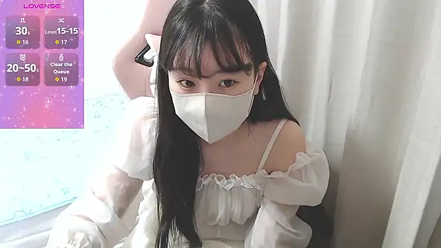 Snapshot of hinako08 chatting on November 14, 1:37 am hinako08 online show from November 14, 1:37 am