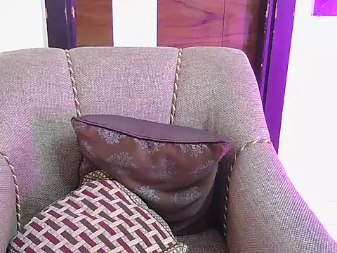 cute zaraa online show from January 6, 5:33 am