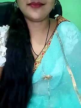 Snapshot of Rashmi_011 chatting on October 6, 5:43 pm Rashmi 011 online show from October 6, 5:43 pm
