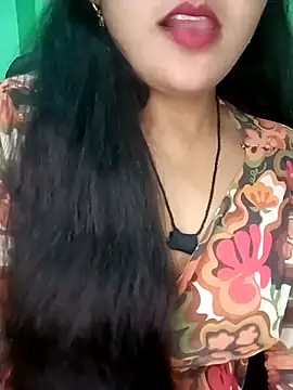Snapshot of Rashmi_011 chatting on October 28, 4:42 pm Rashmi 011 online show from October 28, 4:42 pm