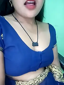 Snapshot of Rashmi_011 chatting on October 29, 3:47 pm Rashmi 011 online show from October 29, 3:47 pm