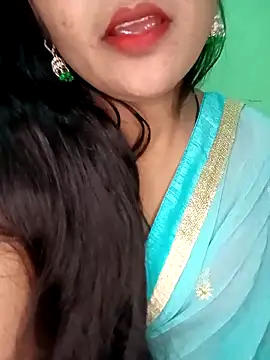 Snapshot of Rashmi_011 chatting on November 24, 8:25 am Rashmi 011 online show from November 24, 8:25 am