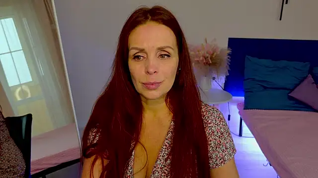 Snapshot of Alexis_Lovely chatting on October 21, 5:19 am Alexis Lovely online show from October 21, 5:19 am