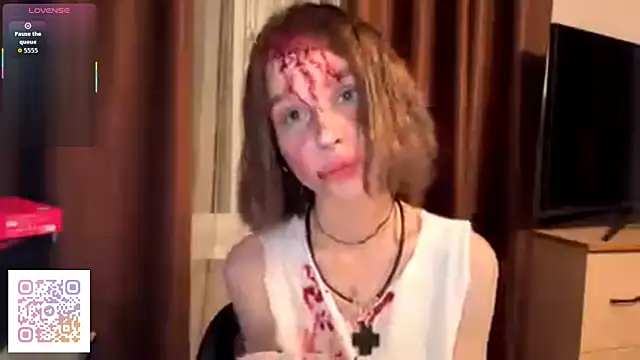 TerrellSroufe online show from October 31, 7:37 pm